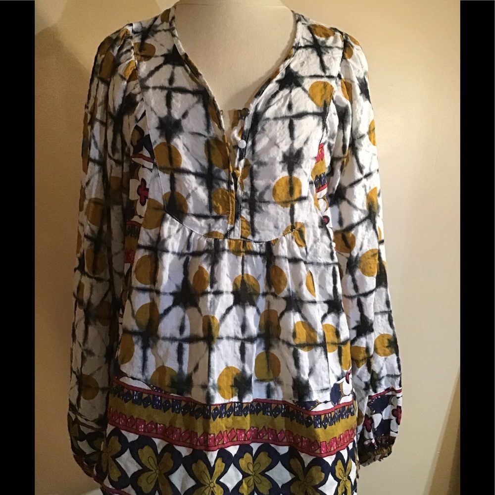 Women’s size large solitaire top/blouse